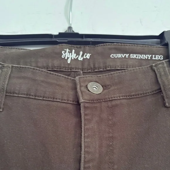 Style & Co. Women's Deep Olive/Brown Jeans - Picture 2 of 5